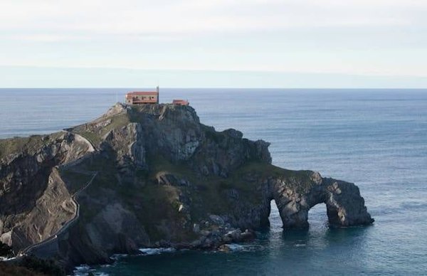 Votre Guide Ultime pour Choisir le Meilleur Promoteur Immobilier sur la Côte Basque
